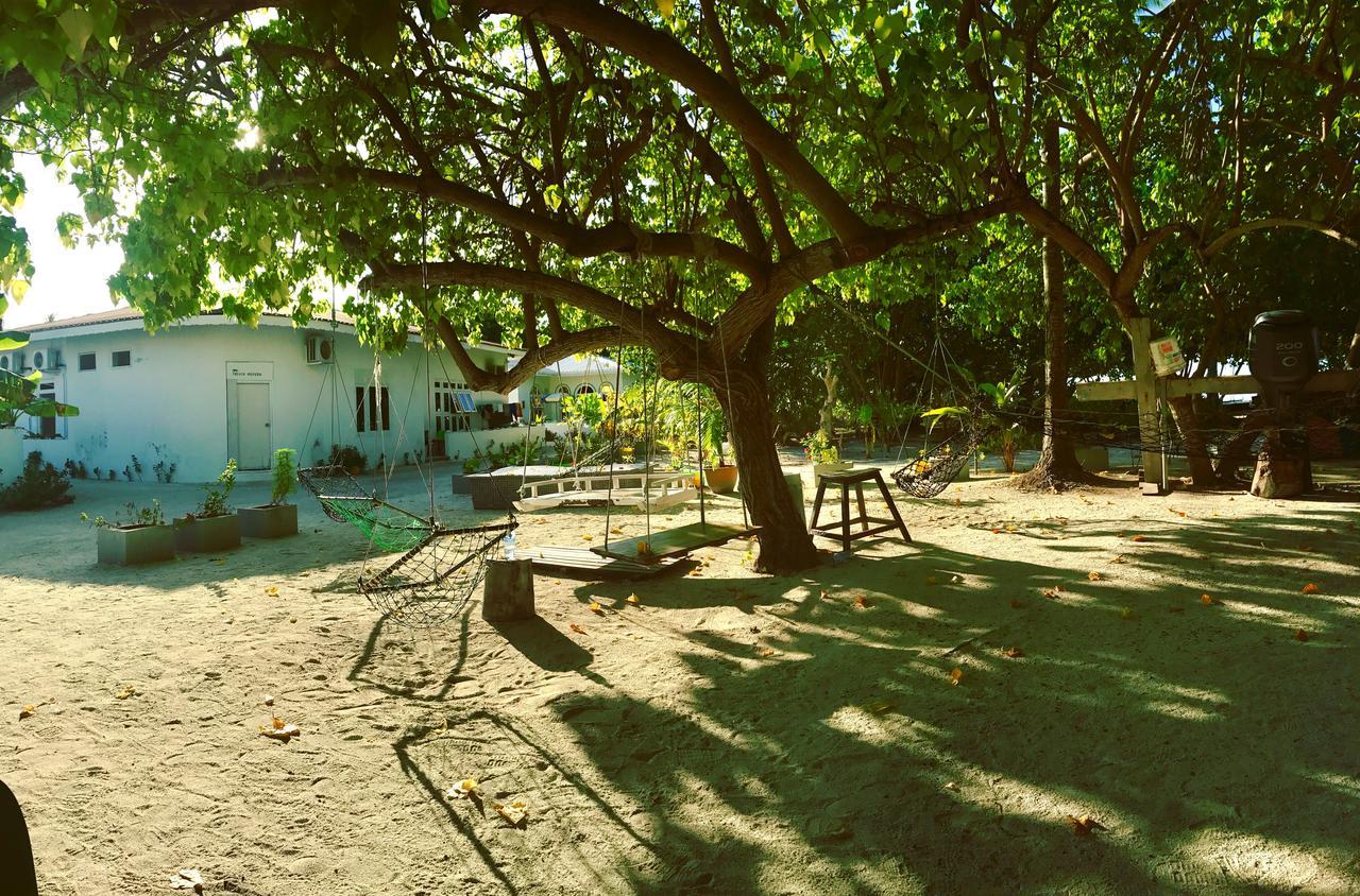 Ocean Vibes Guesthouse Huraa Eksteriør bilde